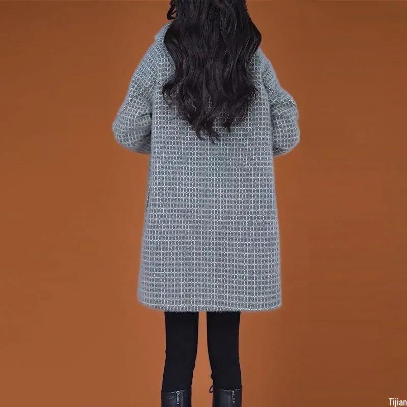 Elegant French Woolen Coat for Women - Slimming Trench for Autumn Winter
