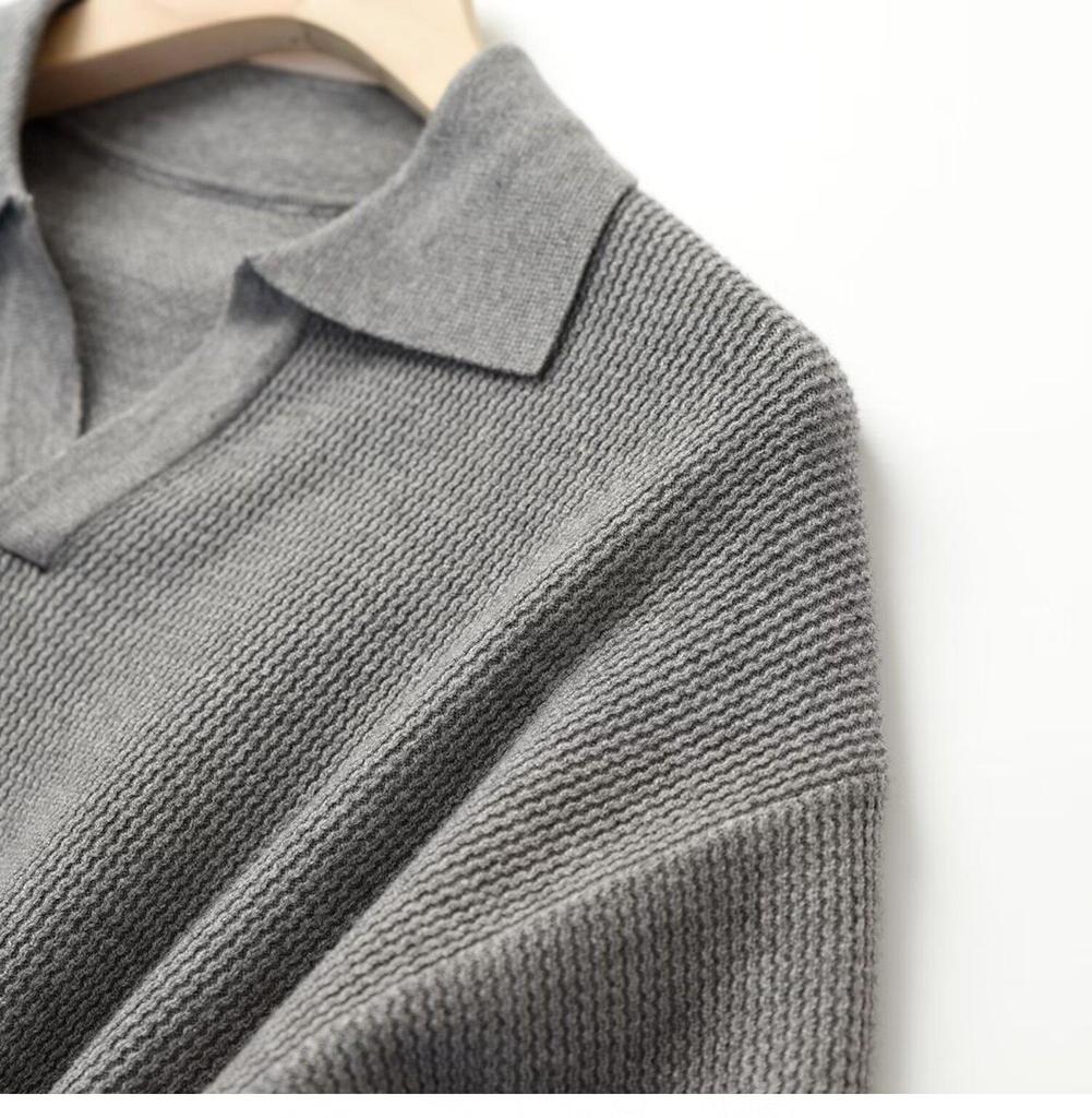 Men's Korean Retro V-Neck Polo Collar Knit Sweater for Autumn/Winter