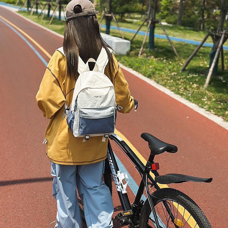 Outdoor Lightweight Travel Backpack Student Schoolbag Women's Large Capacity College Style Backpack