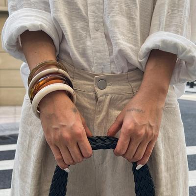 INS Style Gradient Resin Ring Bracelet – Versatile, Commuting-Friendly European & American Ornaments