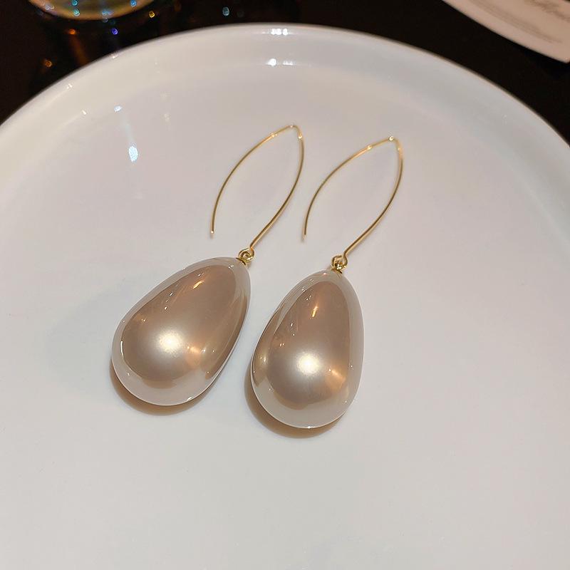 French Retro Luxury Silver Pearl Tassel Stud Earrings - Elegant and Versatile for Women