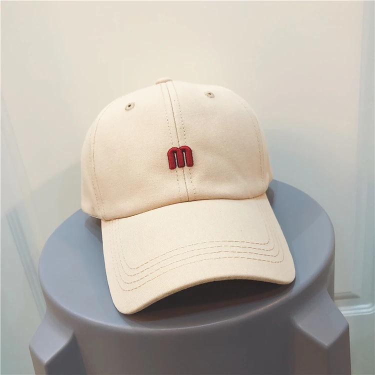 

Women Casual Fashion Korean M Letter Baseball Cap Korean Soild Color Cotton Sun Hat Men and Women Snapback Caps Hip Hop Hats бежевий