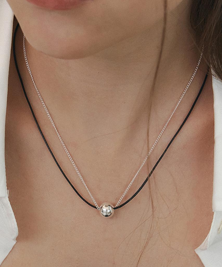 St.Scott London Two-Line Ball Necklace Stj-Nb1695Wg