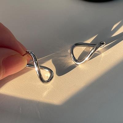 Geometric Plain Ring Ear Buckle Female Minimalist Temperament Irregular Twist Earrings Design Sense Circle Line Earrings Summer