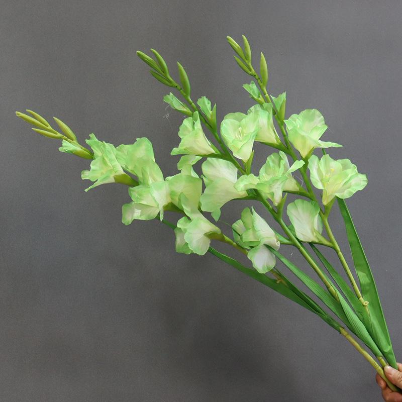 Gladiolus Floral Wedding Vase Arrangement