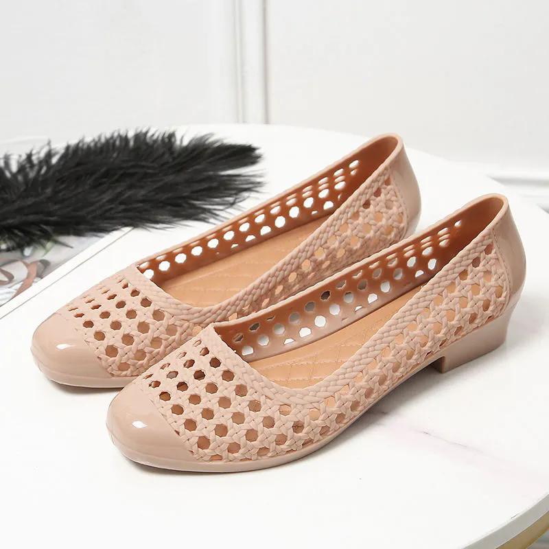 WTEMPO Women Hollow-out Soft Thick Heel Work Shoes Versatile Non-slip Large Size Solid Color Casual Single Shoes