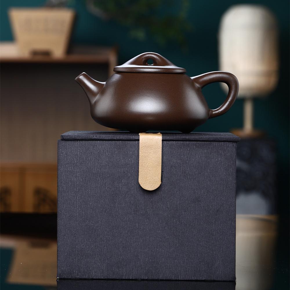 Handmade Purple Clay Jingzhou Shi Piao Zisha Teapot with Ball Hole Filter - Elegant Tea Brewing Pot for Home Collection or Gift