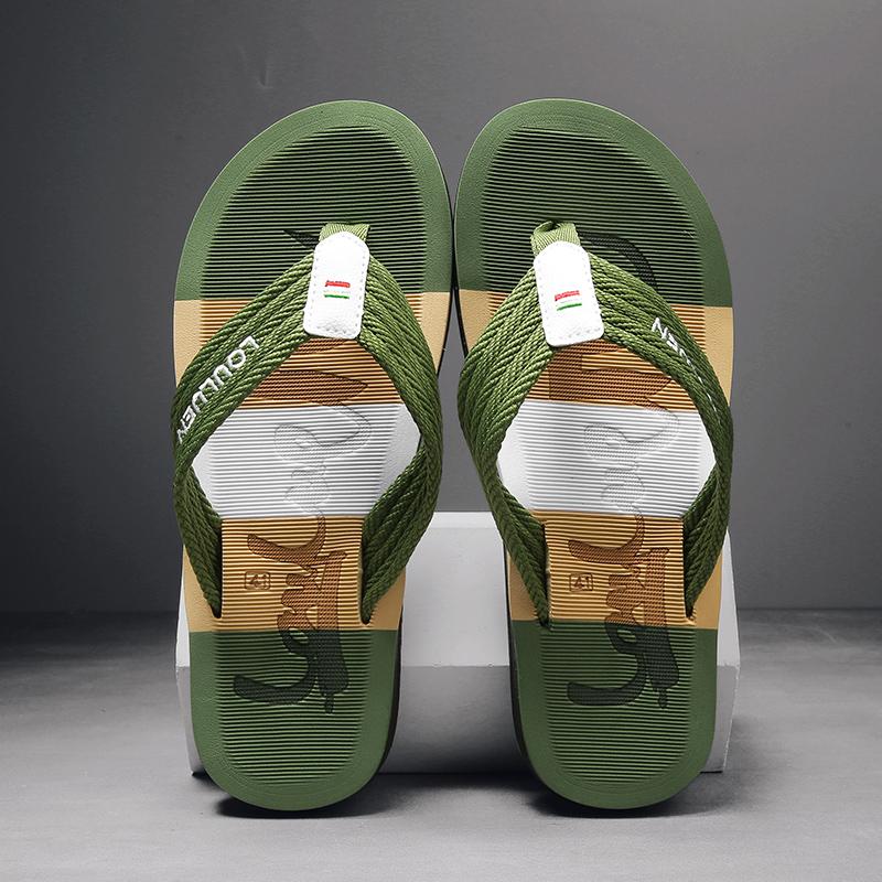 Fashion 2024 Men Fashion Breathable Casual Men Slippers Summer Outdoor High Quality Brand Hot Sale Flip Flops Men Summer Beach Slippers