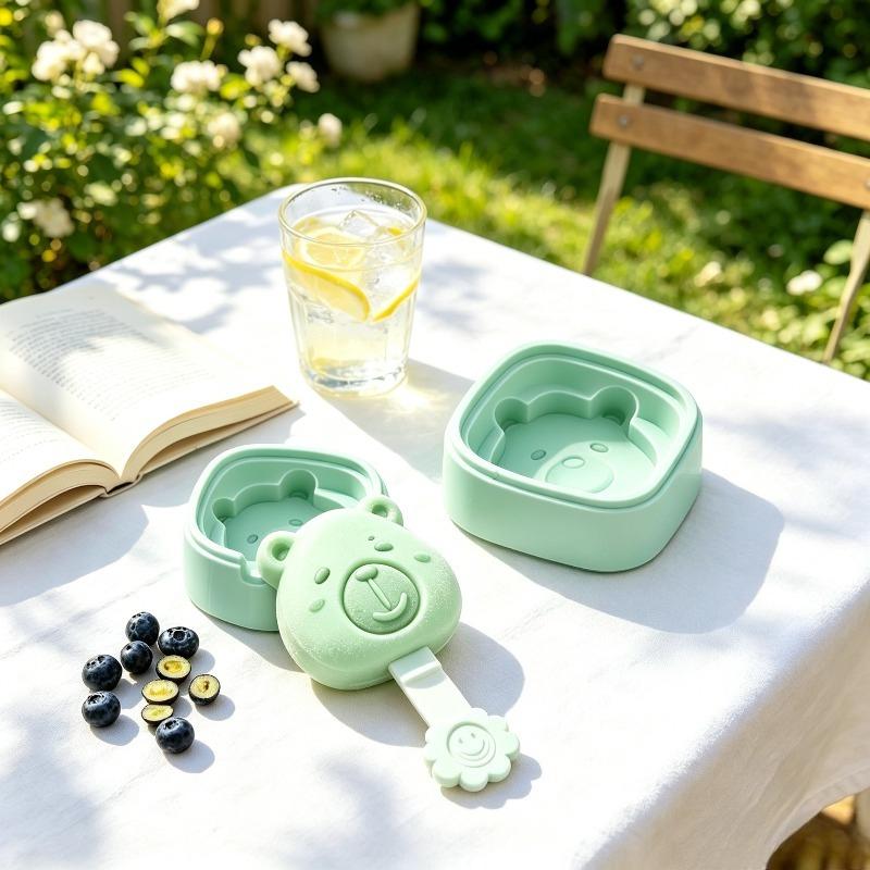 1pc Silicone Mold Cartoon Design With Lid DIY Tool For Making Ice Cream Cheese Stick Jelly And Popsicle For Kids