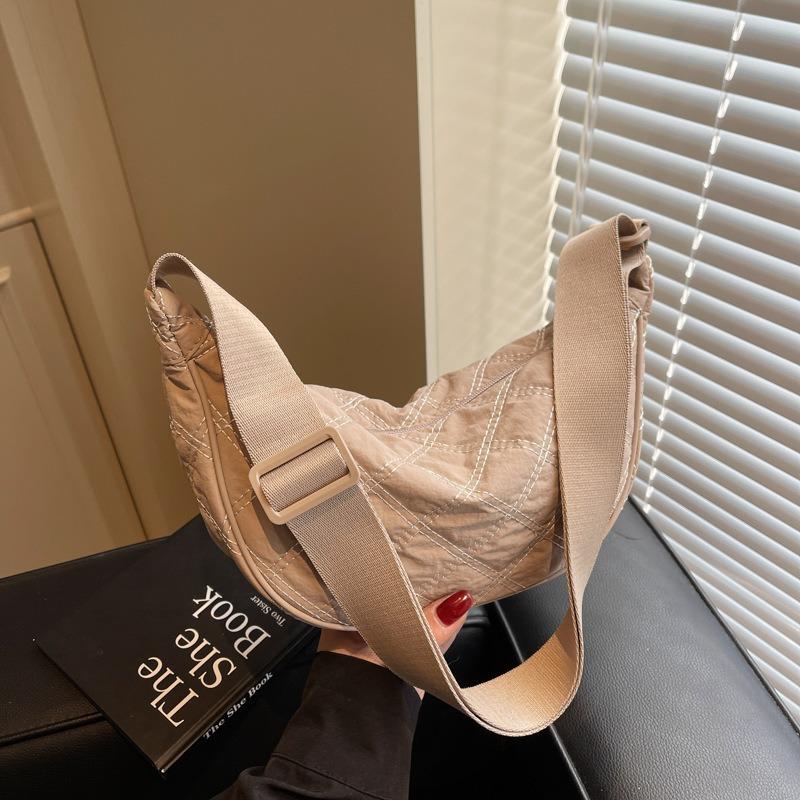 

Нишевая сумка-пельмень женская сумка новая весенняя повседневная сумка-круассан для поездок на работу, универсальная холщовая сумка-мессенджер хаки