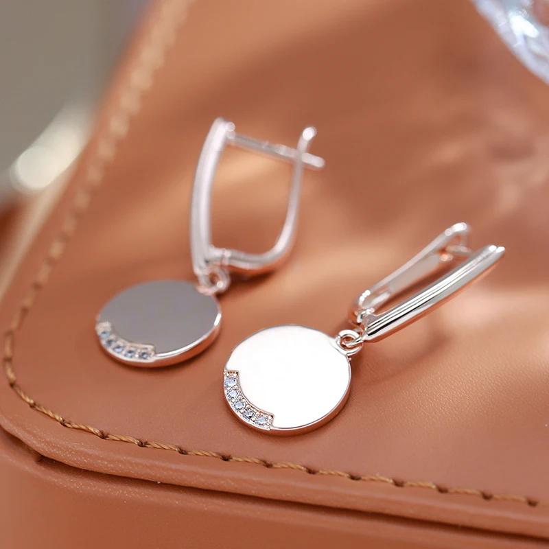 Lesklé kulaté geometrické zirkonové sady šperků pro ženy Zlatý přívěsek Náušnice Náhrdelník Módní šperky na denní párty