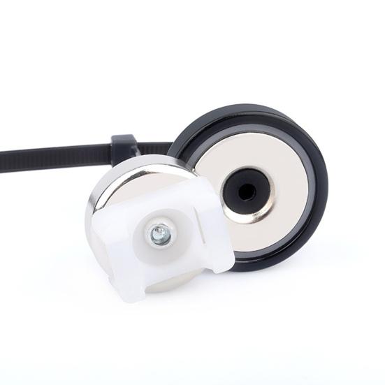 Magnetické základny pro stahovací pásky odolné proti UV záření kompaktní přenosné víceúčelové uvolnitelné kabelové stahovací pásky sedlového typu základny