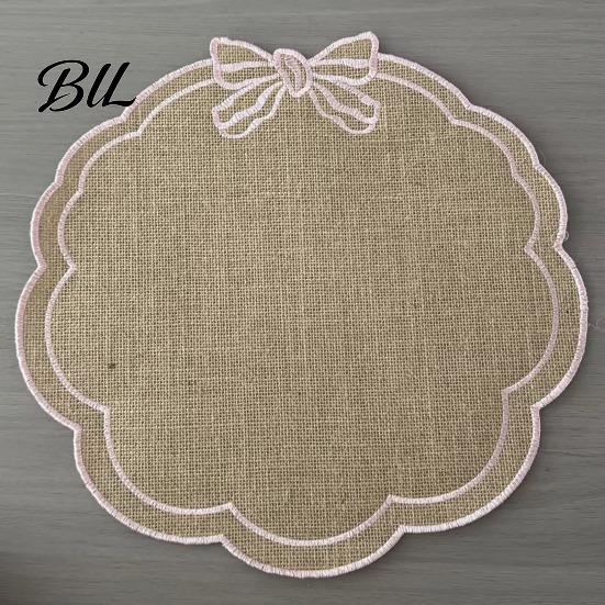 Anti-oil Stain Placemat with Petal Shape And Bow Embroidery Table Mat Round Afternoon Tea Heat Insulation Non-Slip Oil Resistant for Dining