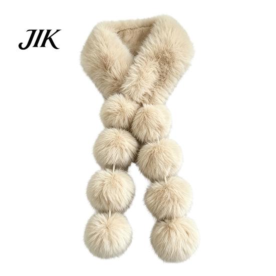 Convenient Magnetic Closure Scarf Women Faux Fur Scarf, Winter Neck Warmer with Buckle, Outfit Finishing Touch Elegant Draping Design Plush Long Soft