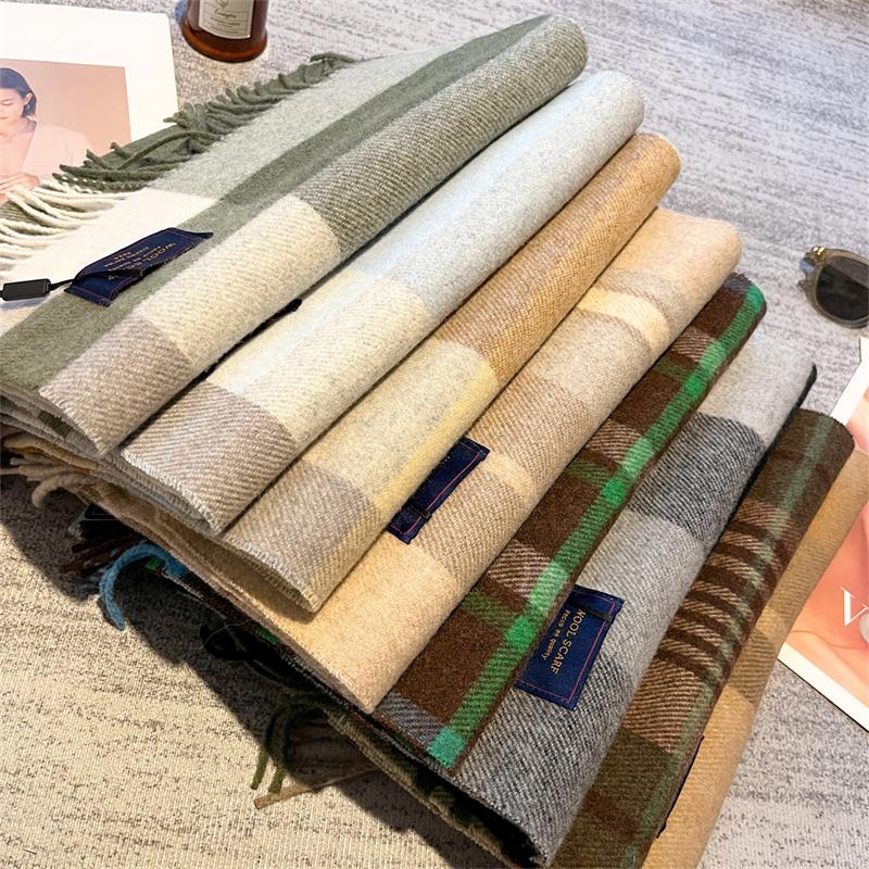 Yiran Shoe Industry Women's Luxury Cashmere Plaid Scarf Winter Warm Shawl And Wrap Bandana Pashmina Foulard Square Thick Blanket Poncho 166Cm