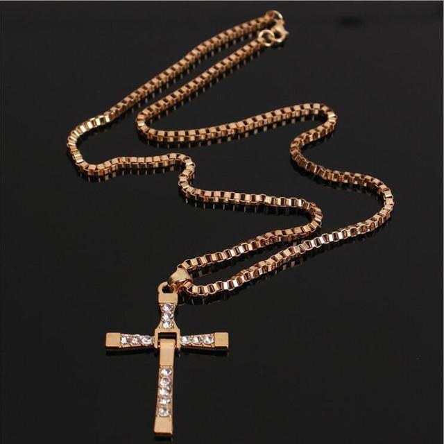 Fast and Furious 7 Moive Cross Tourette Necklace Dominic Toretto Crystal Jesus Cross Pendant Necklace for Men Gifts Jewelry