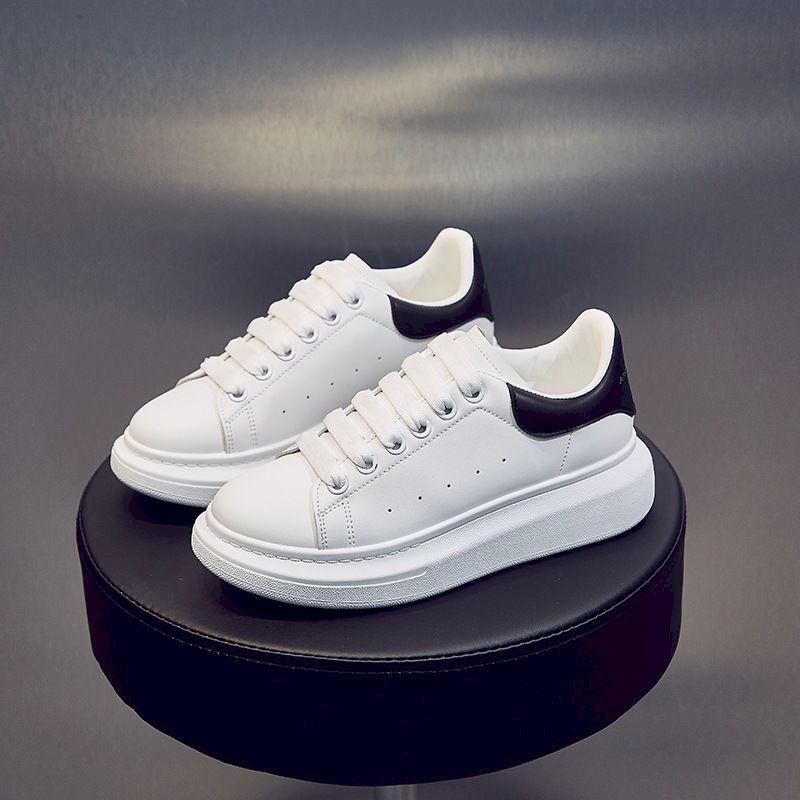 Ricaqico Korean Round Toe White Shoes Women Spring Summer All -Match Thick Bottom Heightening Casual Shoes Fashion Sneakers