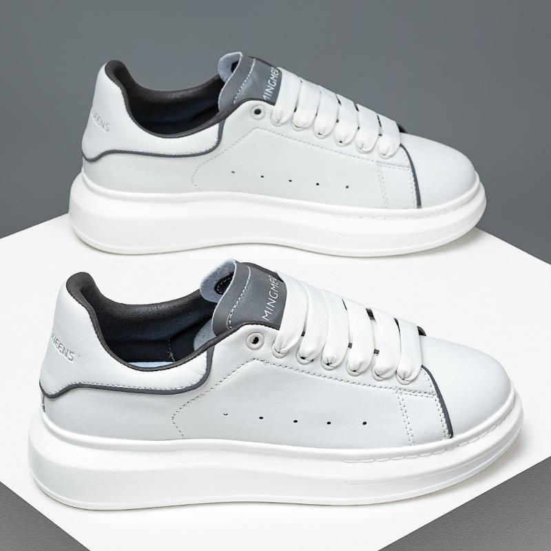 McQueen høst og vinter hvite sko herre- og damesko 2025 nye plattform casual allsidige sportssko par høydeøkende brettsko