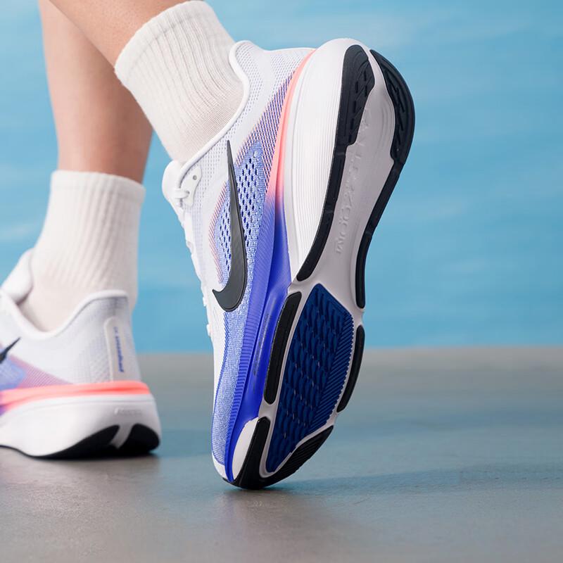 Nike Men's Road Running Shoes