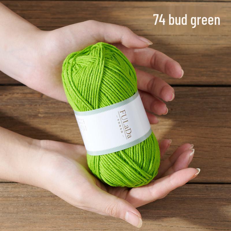 Baby 4-fädig gekämmte Milchbaumwollgarnknäuel zum Handstricken & Häkeln - DIY Puppe, Pullover, Schal Materialpaket