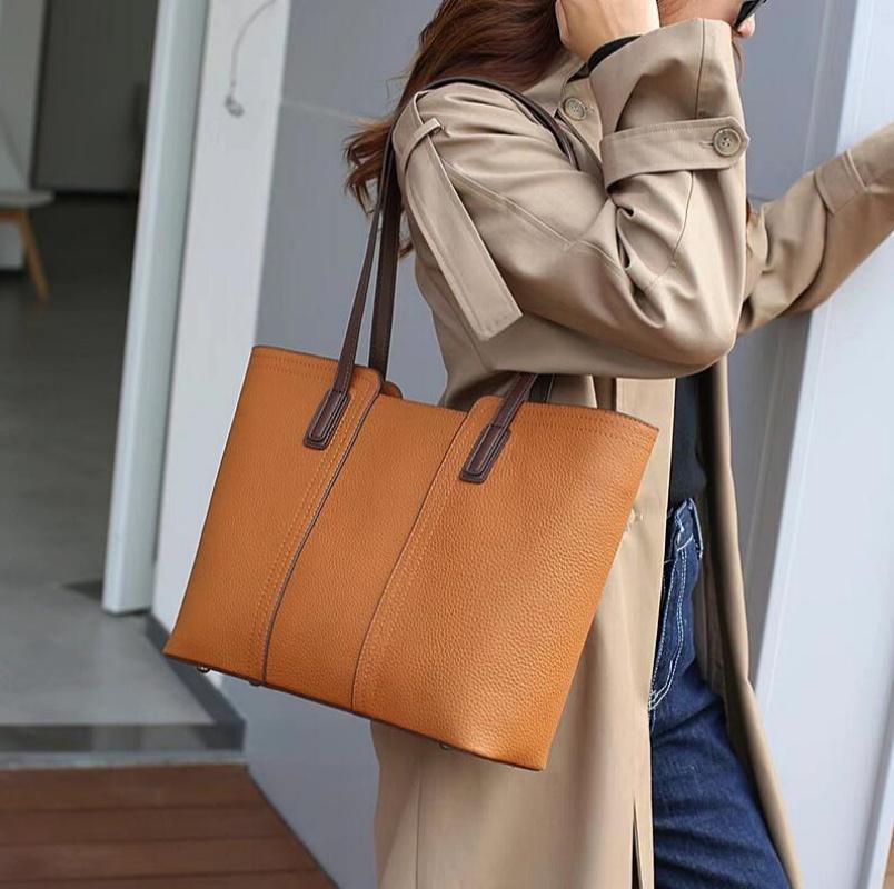 

Luxury Women Leather Tote Bag Top Layer Cowhide Large Capacity Fashiable Handbag Brand Designer Shoulder Bag 2026 New Handbag 41X11.5X28CM коричневый