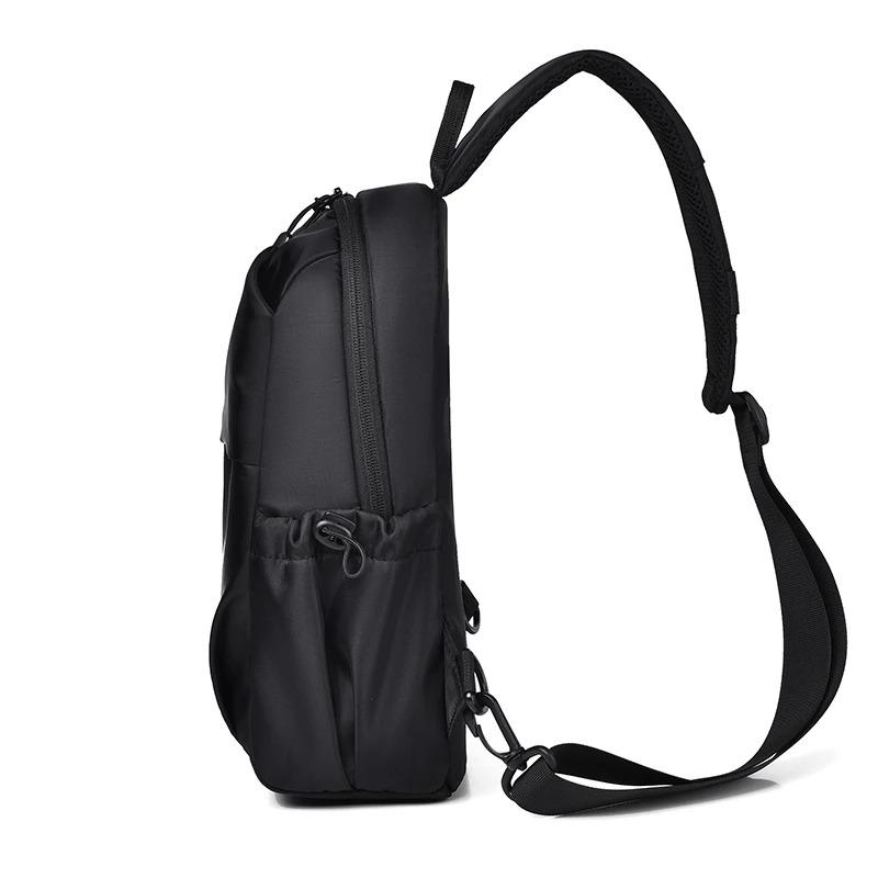 Men's Multifunctional Chest Bag with Adjustable Shoulder Straps, Large Capacity Men's Fashionable Crossbody Bag Multifunctional Shoulder Bag