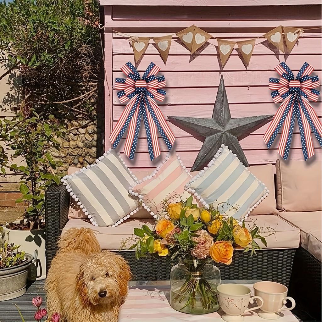 Elegante patriotische Schleife mit amerikanischer Unabhängigkeitstagsflagge Dekoratives Band für Feiern und Festlichkeiten im Innen- und Außenbereich