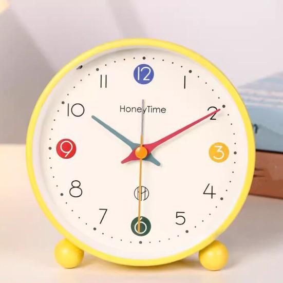 Analog Alarm Clock with Night Light Non-Ticking Silent Battery Operated Bedroom Desktop Digital Quartz Clock Children Students Birthday Gift