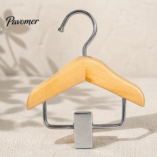 Decorative Pet Clothing Hanger Wood Clothes with Metal Clip, Non-Slip Mini Hanger, Small Garment Rack Accessories Simple Style Stand for Apparel