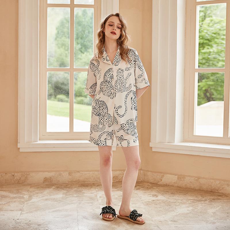 

[White Jaguar] Summer short-sleeved shorts pajama set lapel can be worn outside loungewear women XL