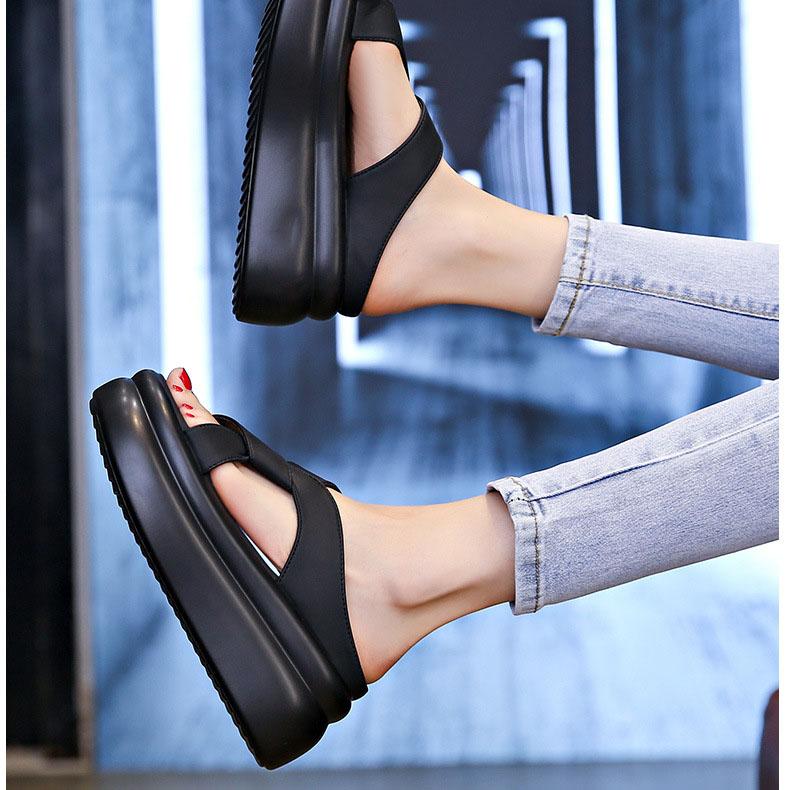 Height Increasing High-heeled Soft Soled Beach Sandals for Women's Summer Wear 2025 New Style Women's Small Thick Soled Sponge Cake Sandals