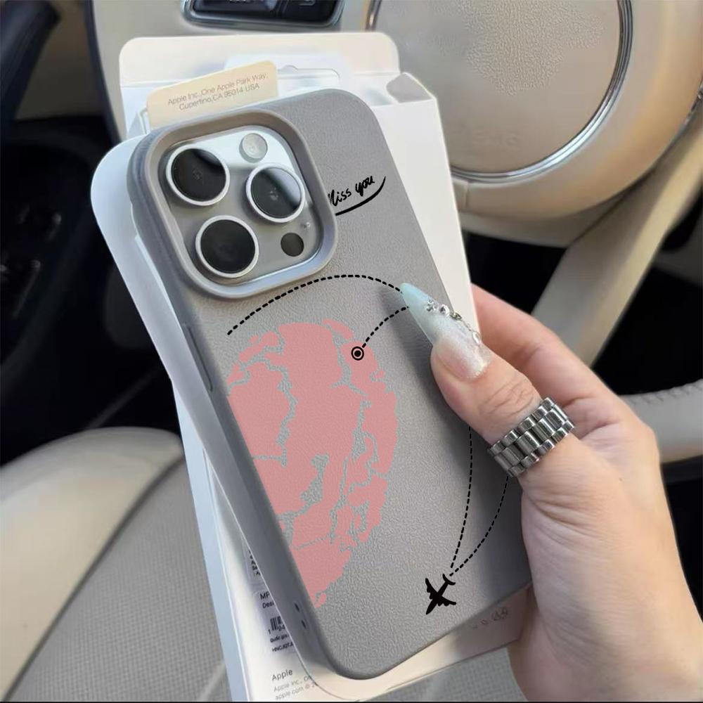 

Travel Map Heart & Airplane Route Couple Design Case For iPhone 17 Air 16 15 14 13 12 11 Pro Max Plus X Litchi Texture TPU Cover iPhone 13 Pro