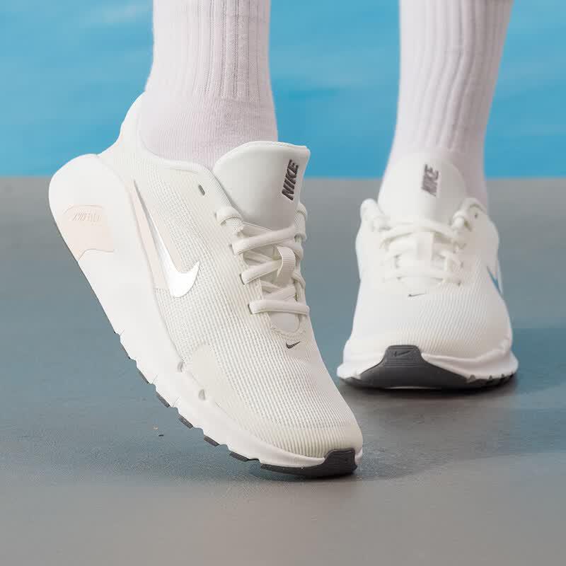 Nike Women s FLEX Training Shoes Women 36