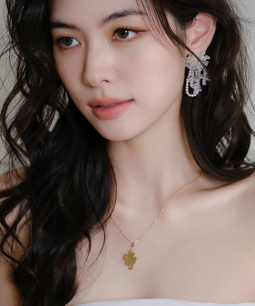 Reve Clover Necklace
