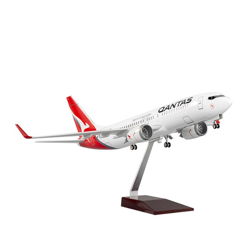 Scale 737 B737 47cm Australia Qantas Airlines Plane Model Resin Diecast Airplane Display Gifts Collection Aircraft Model Collect