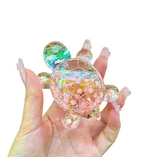 Turtle Ornament Lightweight Glow in Dark Shiny Turtle Figurine 30 Minutes After Light Exposure Glowing Statue Keychains Home Decor