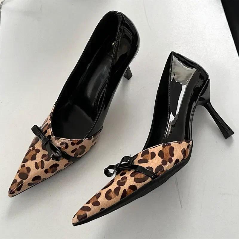 Fashion High Quality Patent Leather Women Pumps Sexy Pointed Toe High Heels Bow Designer Mules Loafers Elegant Banquet Heeled Sandals