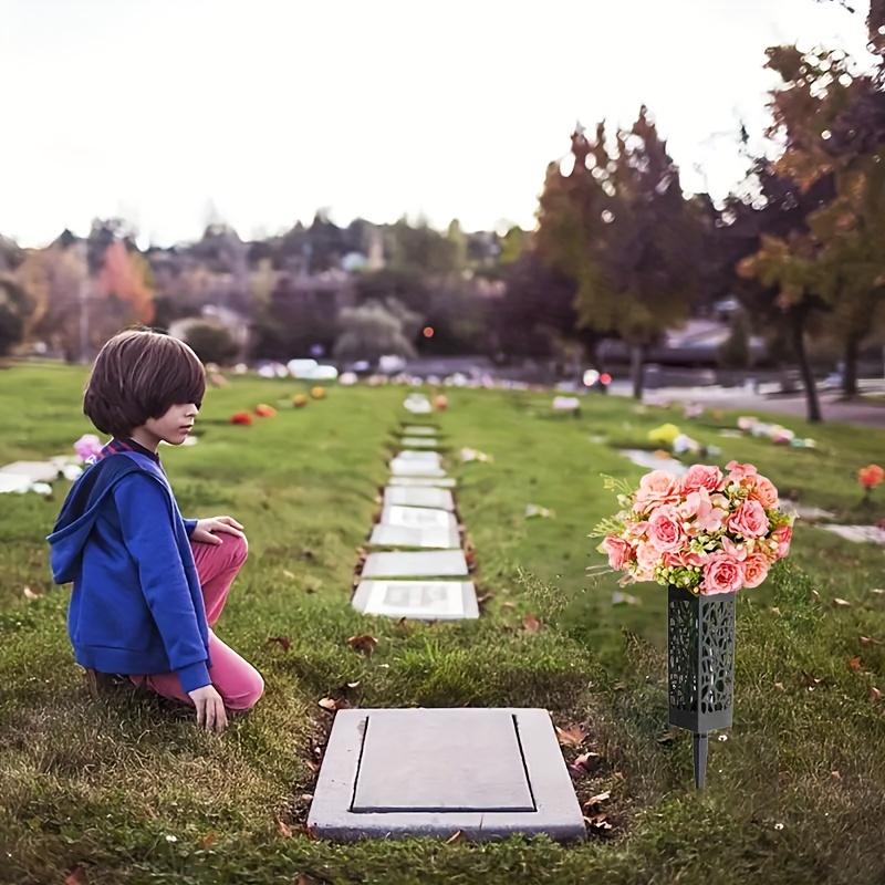 2 Blumensträuße aus künstlichen Friedhofsblumen und 2 Blumenkörbe für den Friedhof, 30 Köpfe gemischte künstliche Pfingstrosen und Hortensien.