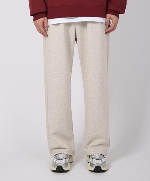 Powis Double-Pleat Wide Easy Training Sweatpants (Oatmeal)