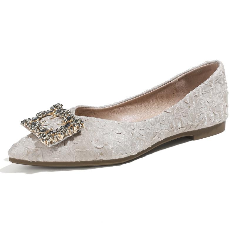 Pointed flat shoes women's versatile 2025 new spring and summer evening evening gentle shoes lady single shoes large size 41-43