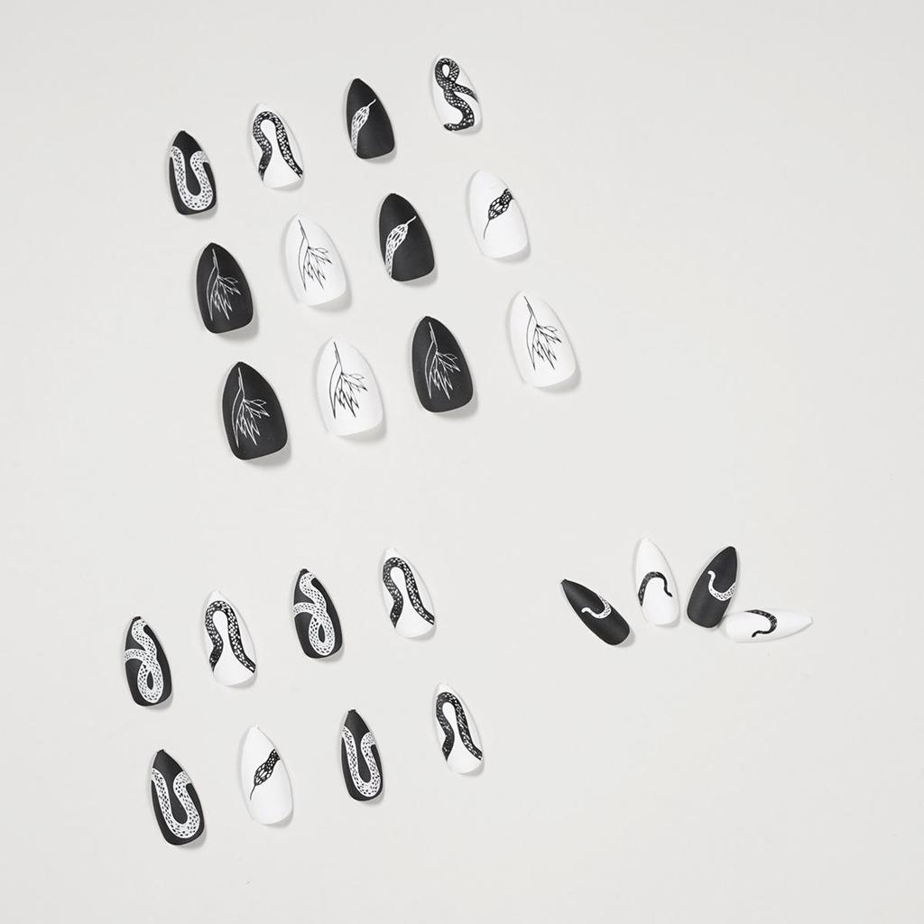 Dark Snake Pattern Removable Waterproof False Nail Stickers - Mandarin Ducks Design