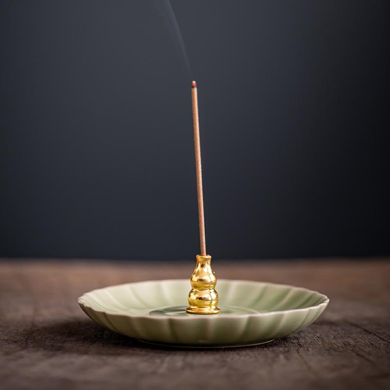 Song Qing Minimalist Ceramic Stick Incense Holder – Chinese Style High-End Creative Desktop Ornament