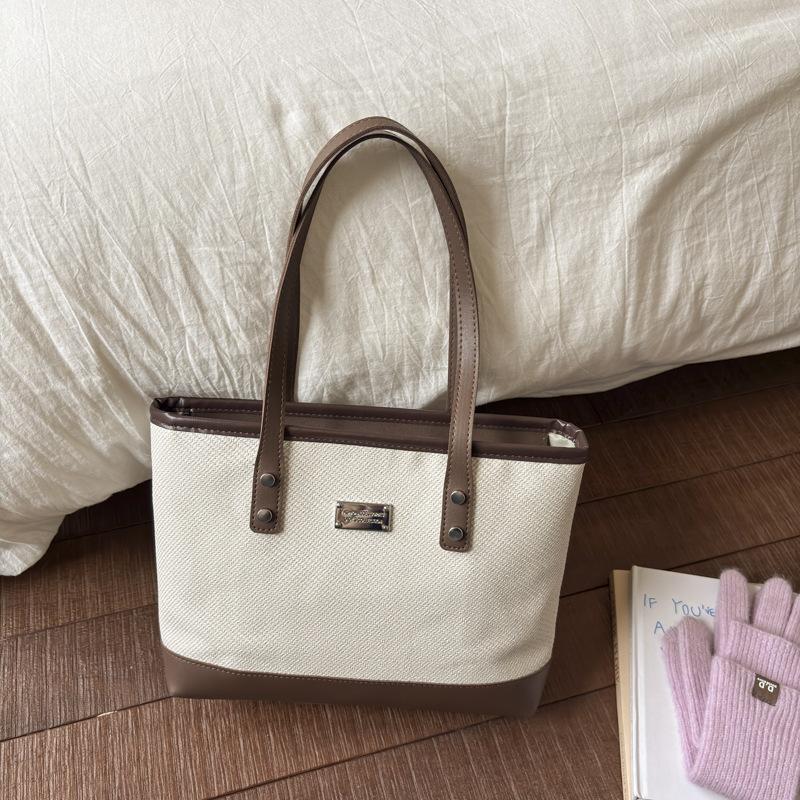 Autumn and winter leisure commuting color matching new fashion college students in class large capacity underarm tote women's bag