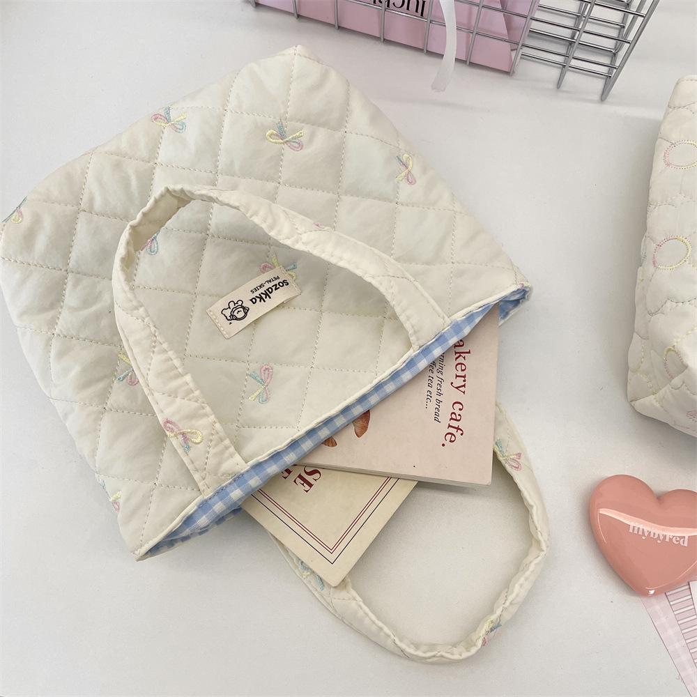 Korean Style Quilted Bow Embroidery Handheld Canvas Handbag for Women 2026 New