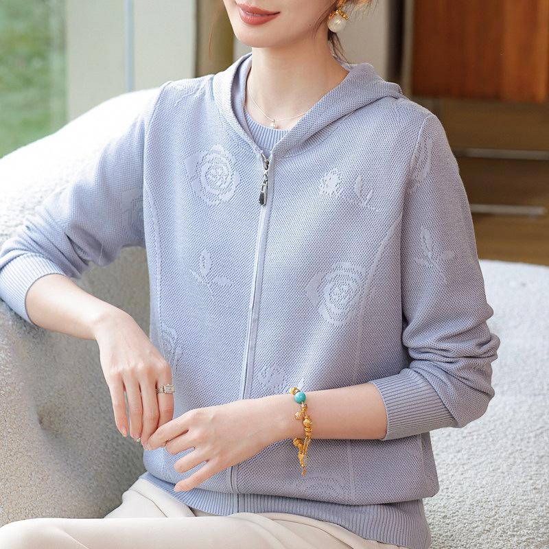 

2026 Spring Collection: Women s Hooded Knit Cardigan & Short-Sleeve T-Shirt Set for Moms 2XL (recommended for 125-135 jin)