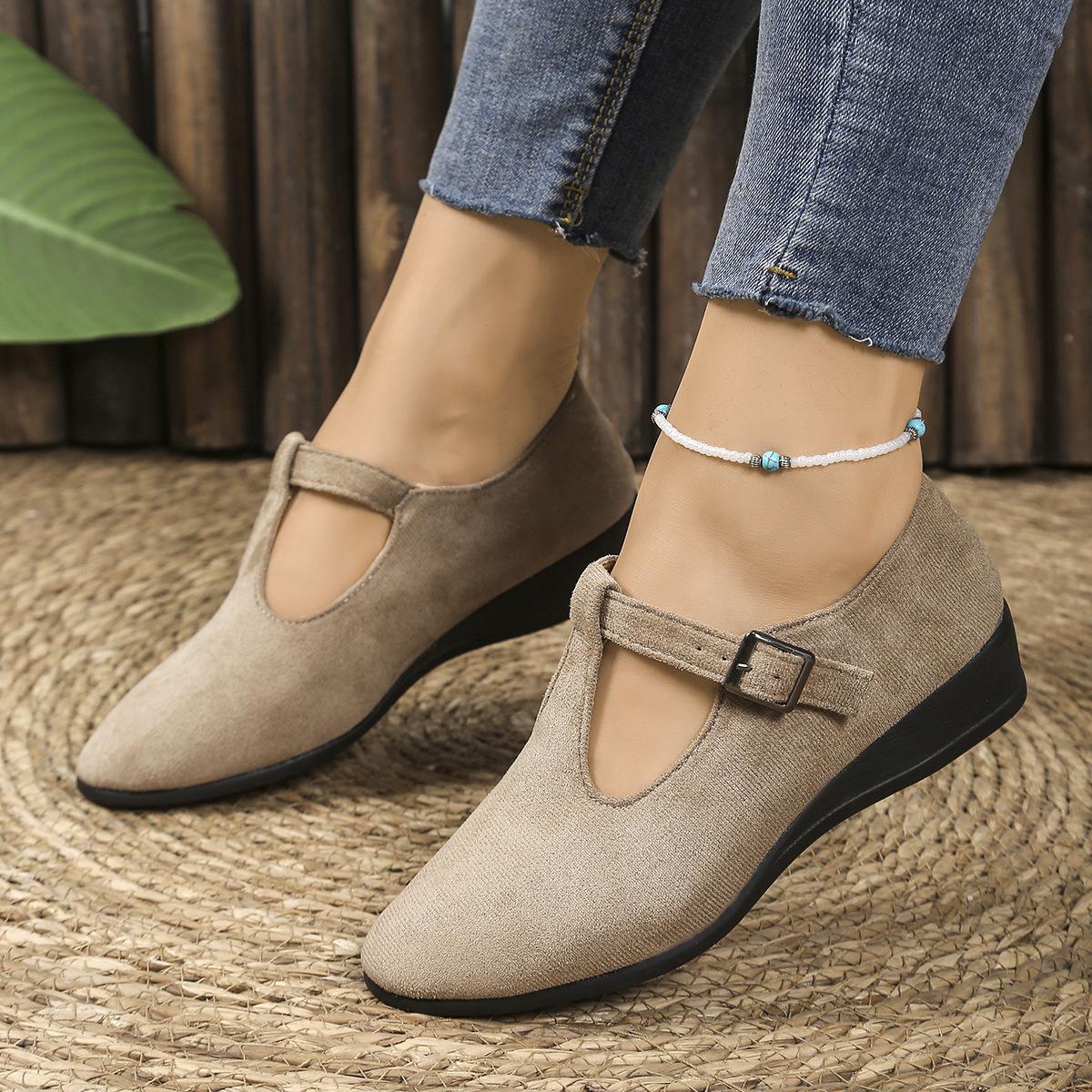 

Foreign trade large size single shoes women s new autumn European and American style pointed head shallow mouth buckle wedge heel Doudou shoes 43 хаки