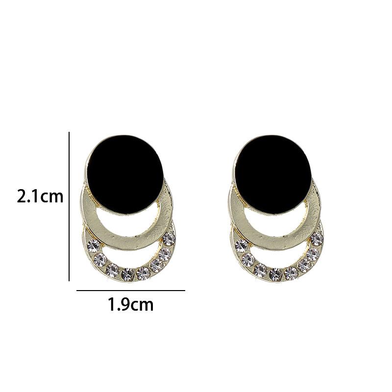 New Fashion Round Earrings for Women Geometric Acrylic Crystal Stud Earrings Wedding Party Elegant Circle Charms Zircon