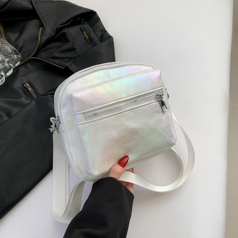 Fashion shoulder messenger bag women's 2025 spring new versatile ins mobile phone bag women's bag
