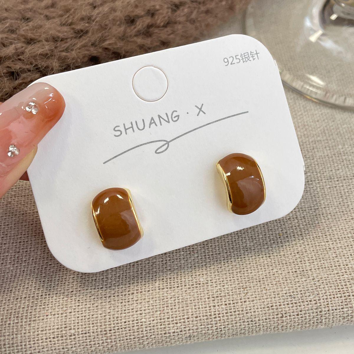 

Стильные простые серьги с квадратом Майяра для женщин: Универсальный осенне-зимний дизайн