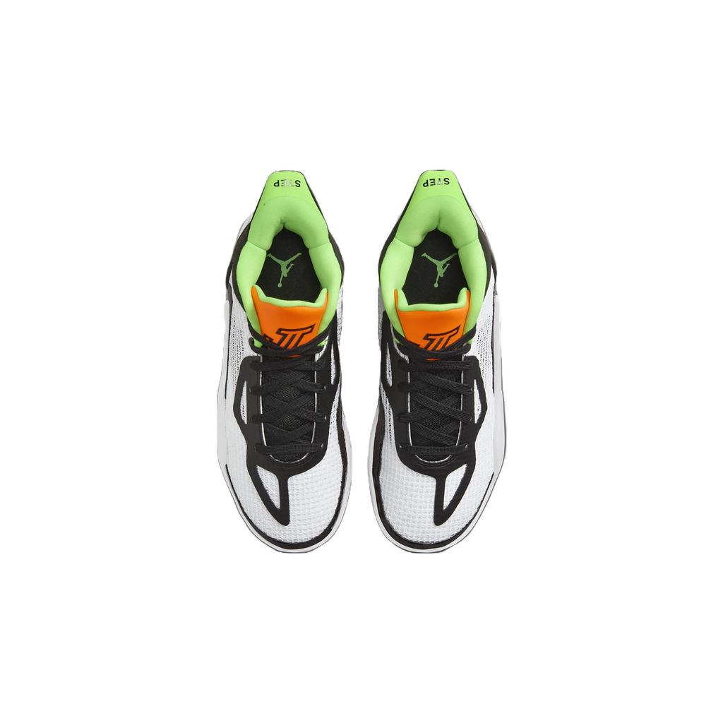 Tênis Infantil Air Jordan Tatum 1 GS Home Team Branco Laranja Total Preto DX5359-108